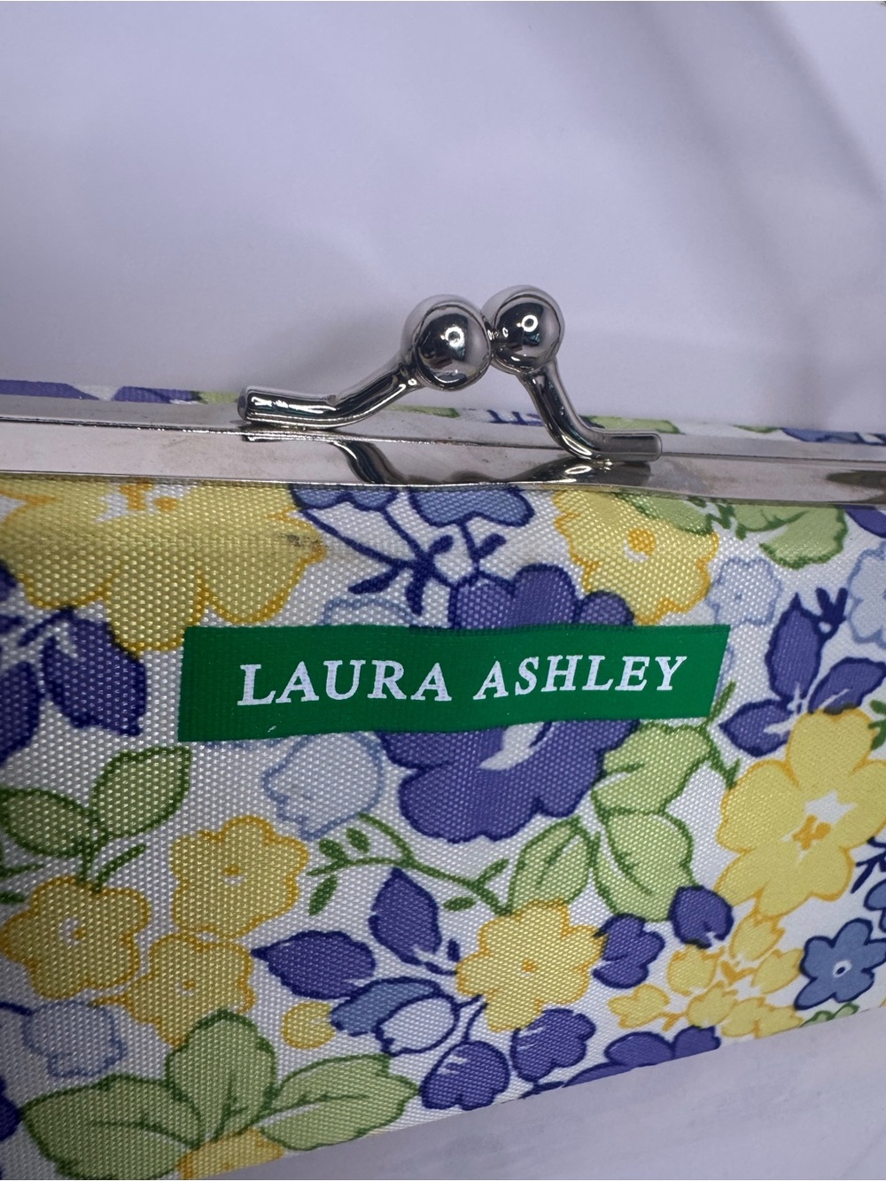 #343 Laura Ashley Vintage Floral Mini Kisslock Satchel - Picture 3 of 13